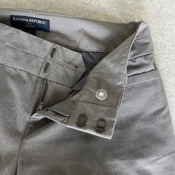 Banana Republic Ryan Fit Stretch Ankle Pants - Picture 4 of 11